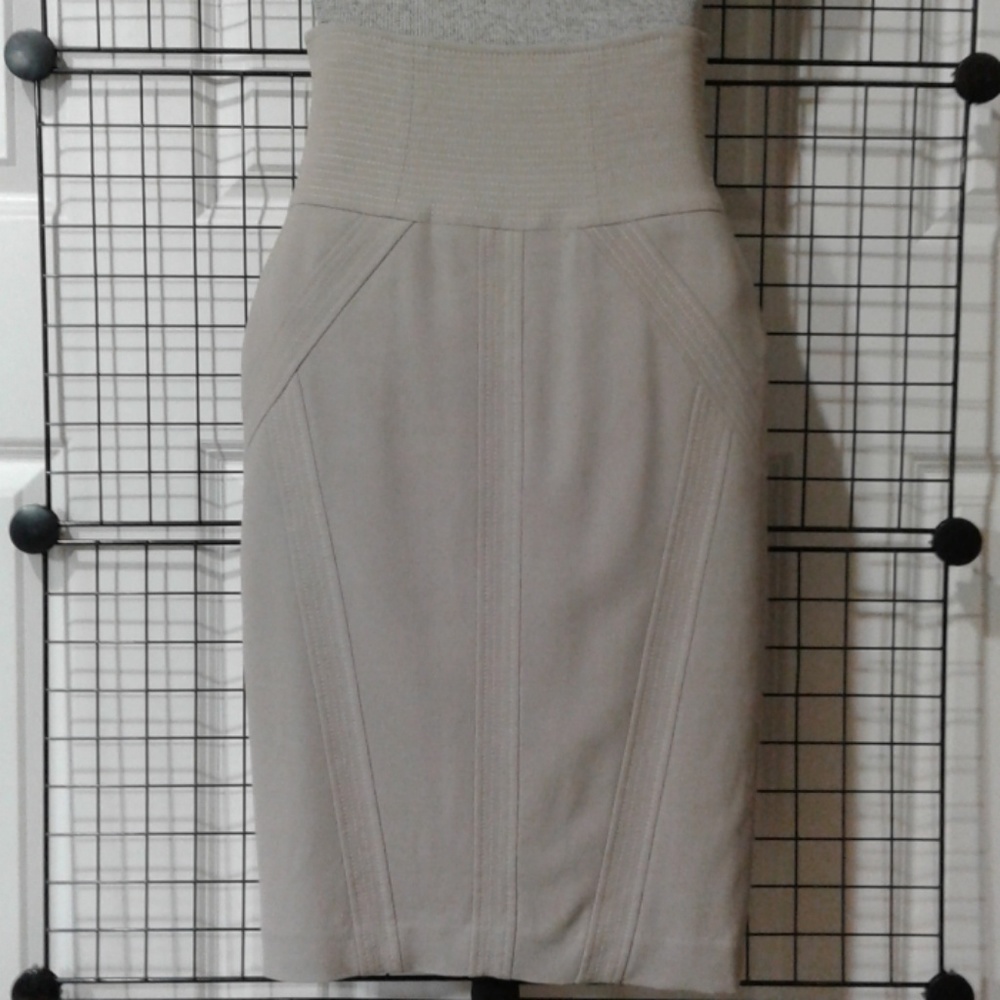Structural wool blend high waist skirt. NWT